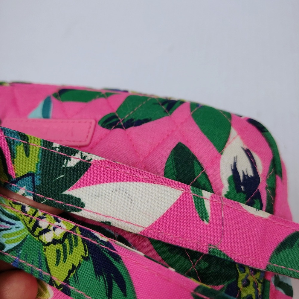 Vera Bradley Pink Floral Quilted Cotton Crossbody Bag 23304-J26 Adjustable strap - Picture 10 of 15